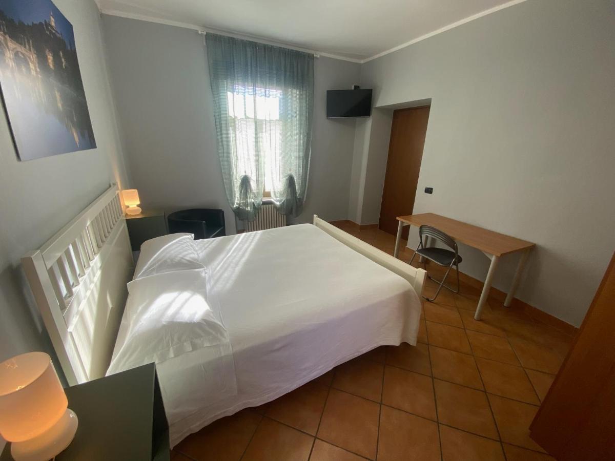 Domus Hotel Caselle Torinese ภายนอก รูปภาพ