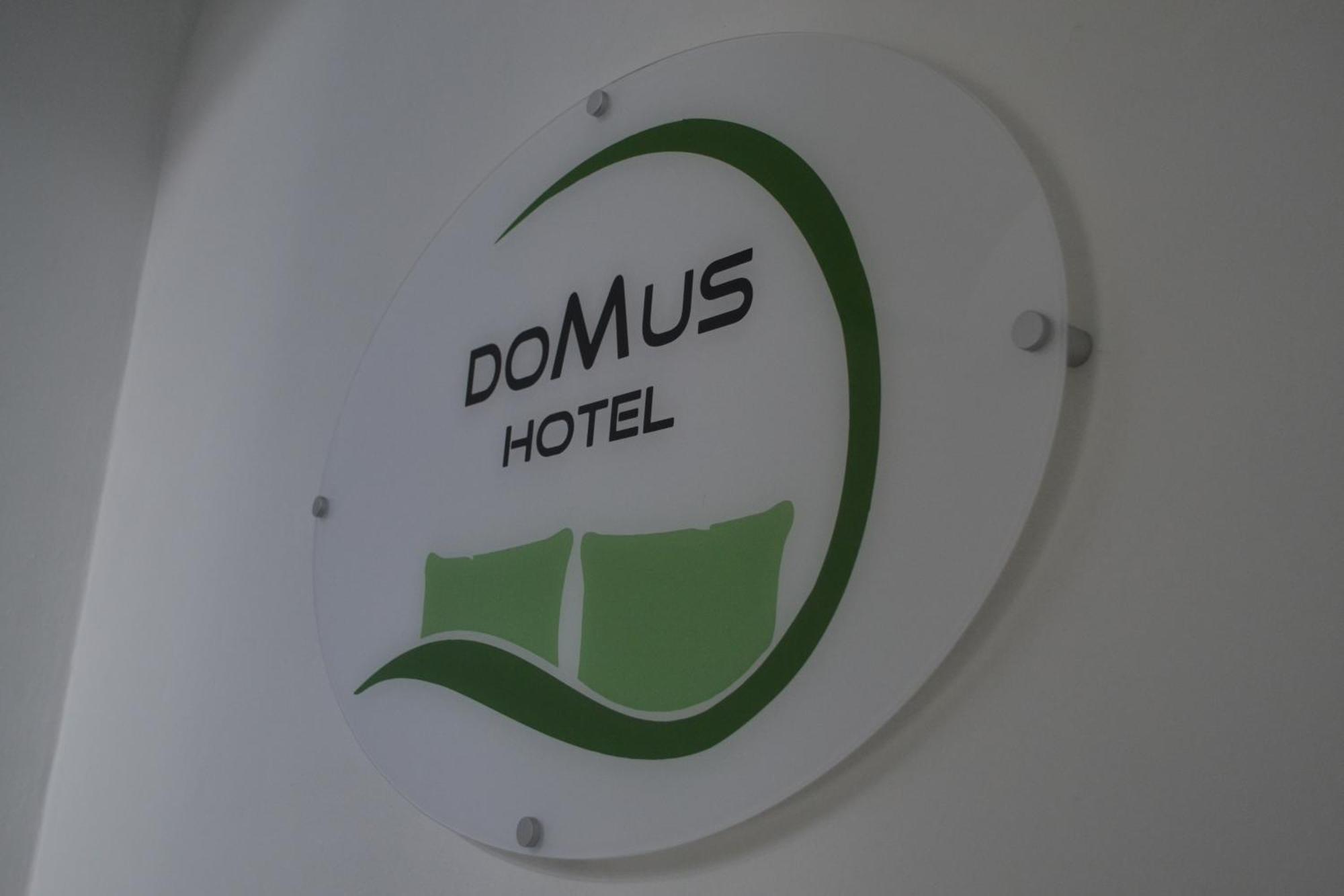 Domus Hotel Caselle Torinese ภายนอก รูปภาพ