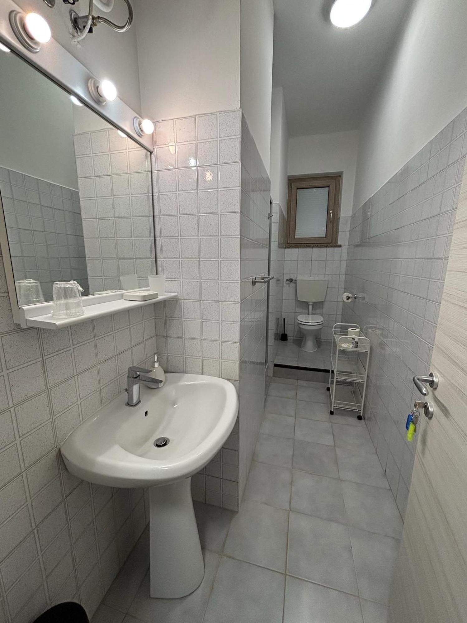 Domus Hotel Caselle Torinese ภายนอก รูปภาพ