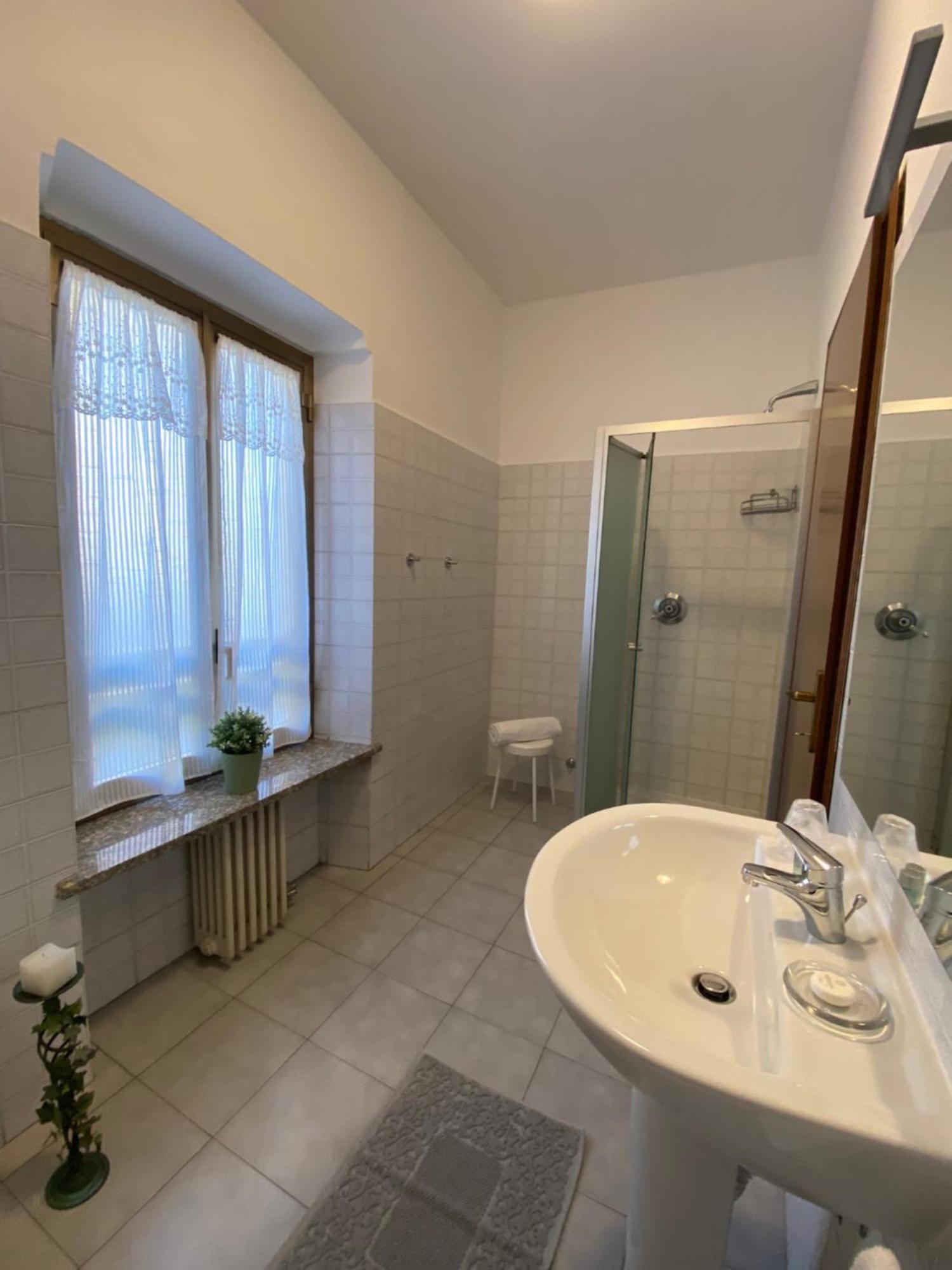 Domus Hotel Caselle Torinese ภายนอก รูปภาพ